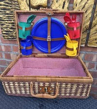 Retro Picnic Hamper Set Wicker Plates Mugs Cutlery Vintage Vgc