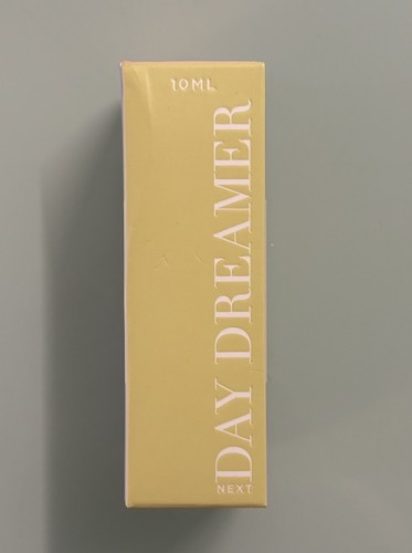 Day dreamer yellow - day,