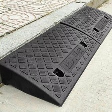 Heavy-Duty Anti-Slip PVC Curb