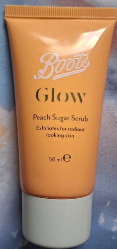 Boots glow peach sugar scrub - glow,
