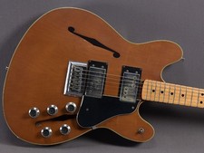 Fender Starcaster Year: 1976