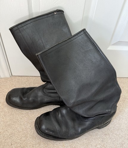 Genuine vintage black leather - black,