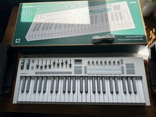 Novation Launchkey 49 MK4