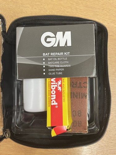 Gunn moore cricket bat - &,