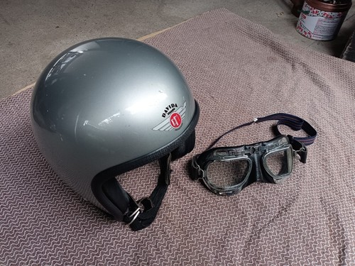 Used davida helmet - &, halcyon