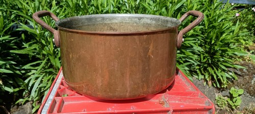 Vintage copper pot france - copper,