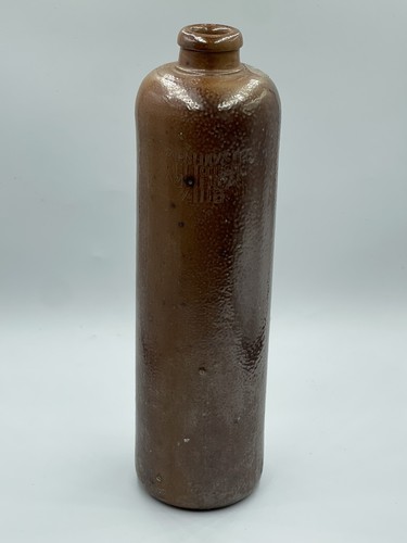 Vintage bottle erven lucas - vintage,