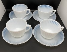 Set Of 4 Coffee/Tea Cups &