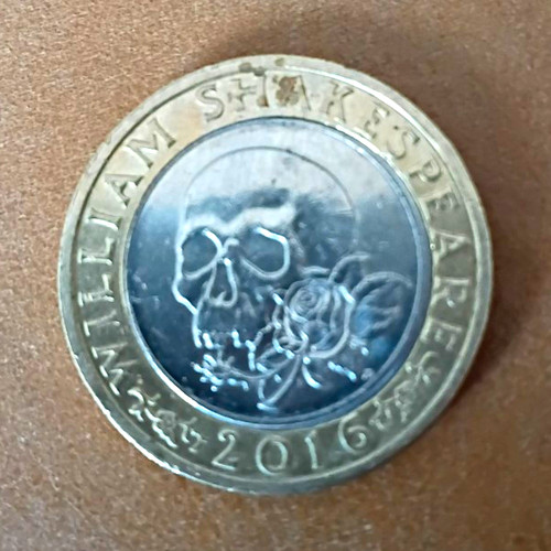 2016 two pounds coin - two,