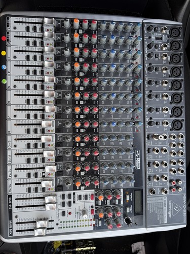 Behringer xenyx qx2222usb usb - xenyx,