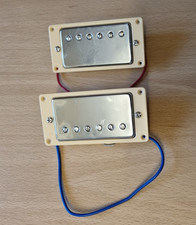 2x Humbucker Pickups Set Chrome Covers + Cream Rings