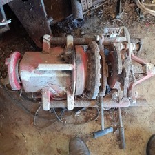 pipe threading machine used