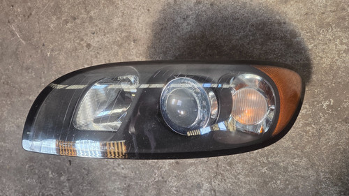 Volvo c70 mk2 - mk2, right