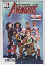 AVENGERS #12 #702 Marvel