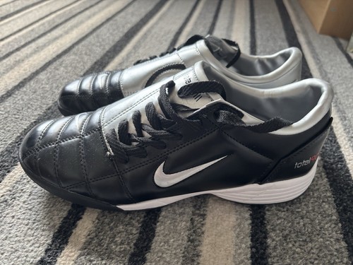Total90iii astroturf trainers - total90iii,