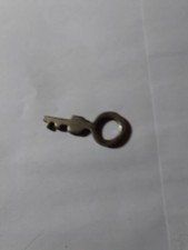 HMV 102 portable key (plated