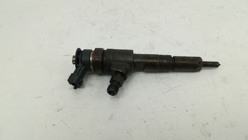 0445110135 1144066 injector