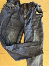 Celebrity Ace Women Size 15/16