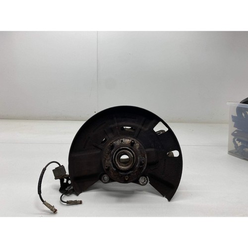 Vauxhall astra wheel hub - astra,