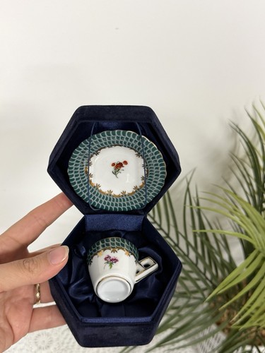Regal miniature porcelain cup - miniature,