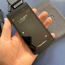 Blackberry porsche design - porsche,
