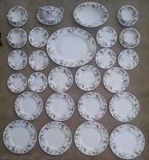 MINTON - ANCESTRAL - PART TEA SERVICE SELECTION.