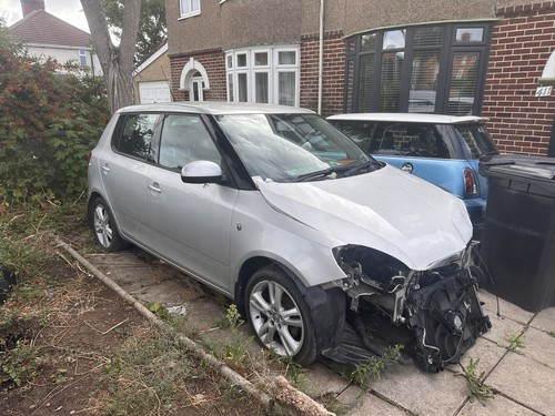 Skoda fabia breaking - skoda,