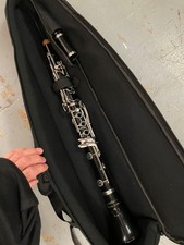 Graduate B flat clarinet. VGC. Recently serviced. In soft bag