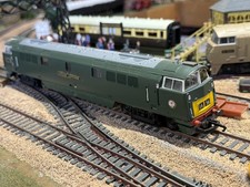 Hornby Class 52 Western