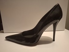 Stuart Weitzman Russell &