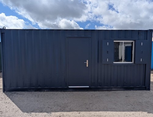 20ft 8ft v - x, office