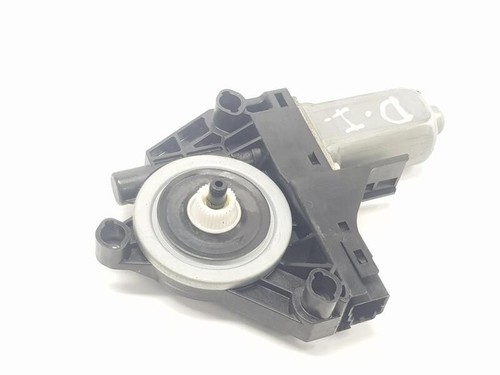 966268103 31253061 front - , power