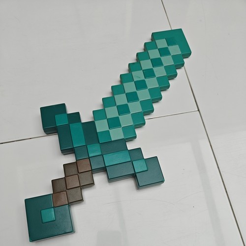 Official minecraft diamond - official,