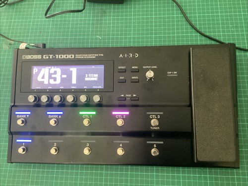 Boss 1000 guitar - boss, effects