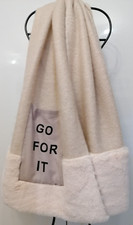 ZARA ACCESSORIES WOMAN LARGE SHAWL/SCARF/WRAP WITH FAUX FUR POCKET BEIGE NEW