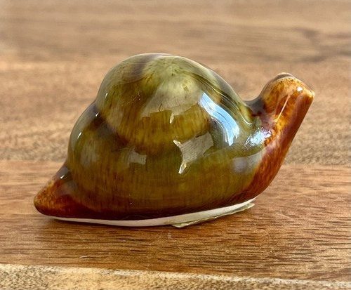 Vintage wellow pottery - vintage,