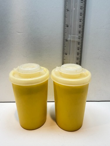 Vintage tupperware salt - salt, and