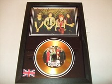 PARAMORE   SIGNED  DISC  FRAMED 7
