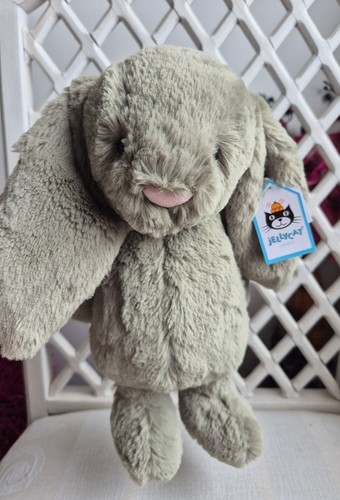 Jellycat medium bashful fern - bashful,