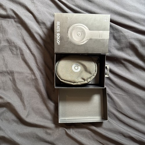 Beats solo3 empty - box, case