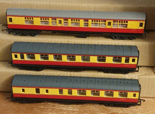 Hornby mk1 and stanier lms - hornby,