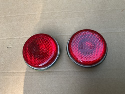 Rear red fog lamp - 2, n.o.s.