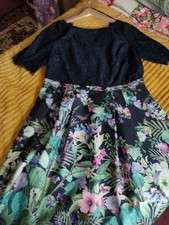 Oasis Fitzwilliam Museum Navy