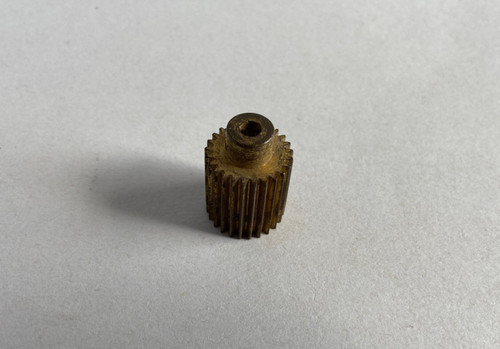 Meccano part 25b - #25b, pinion