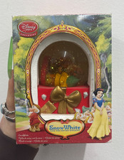 Disney Store Exclusive Snow