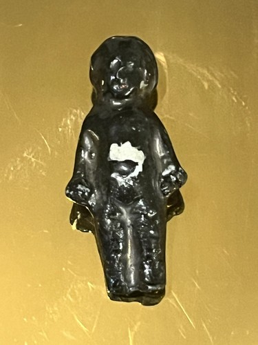 Antique black frozen - antique,