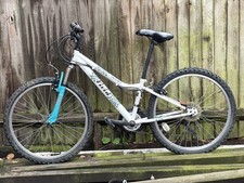 Apollo Vivid Childrens Mountain Bike, White