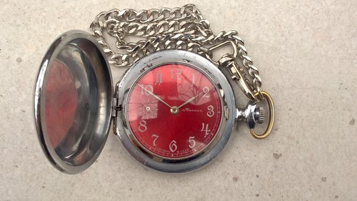 Vintage red dial molnija ussr - dial,