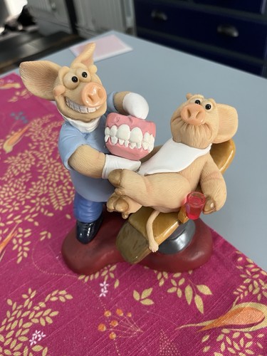 Piggin down the - piggin’, in