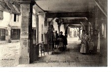 (S-96605) FRANCE - 71 -